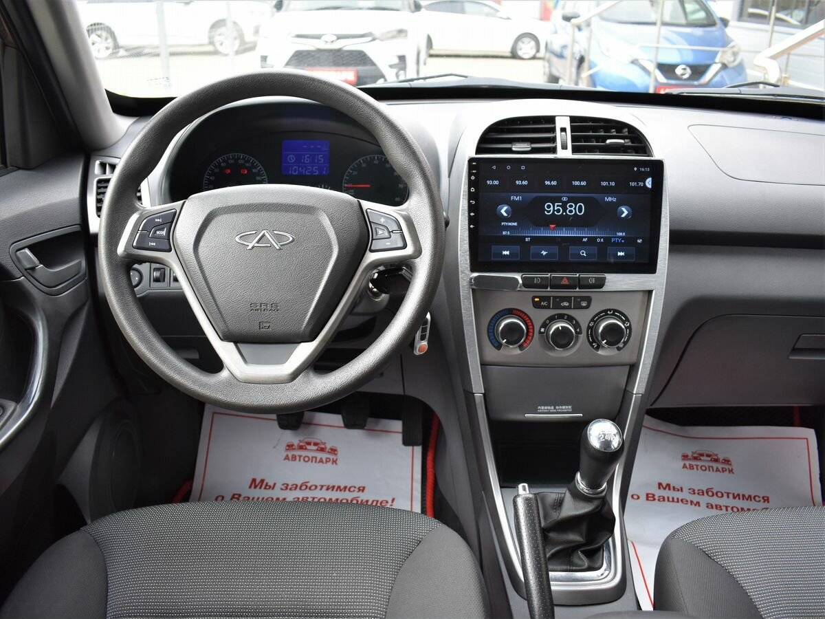 Chery Tiggo (T11) с пробегом — 2015 год. Фото: #15