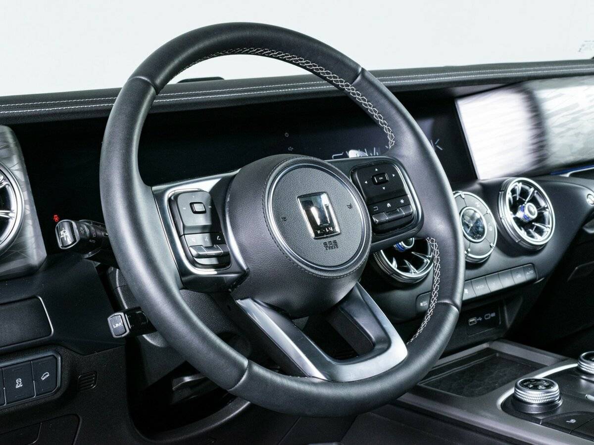 Tank 300 с пробегом — 2023 год. Фото: #14