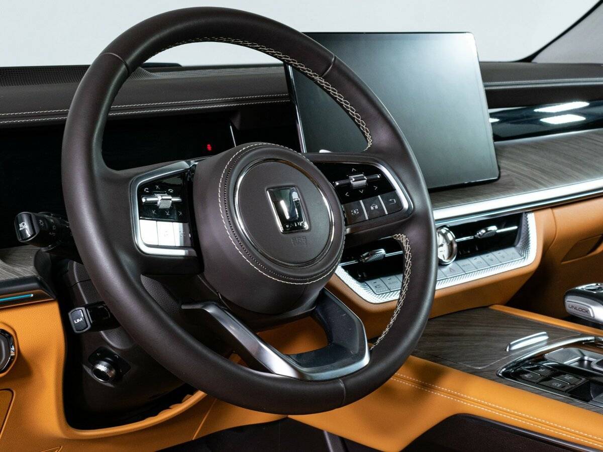 Tank 500 с пробегом — 2023 год. Фото: #14