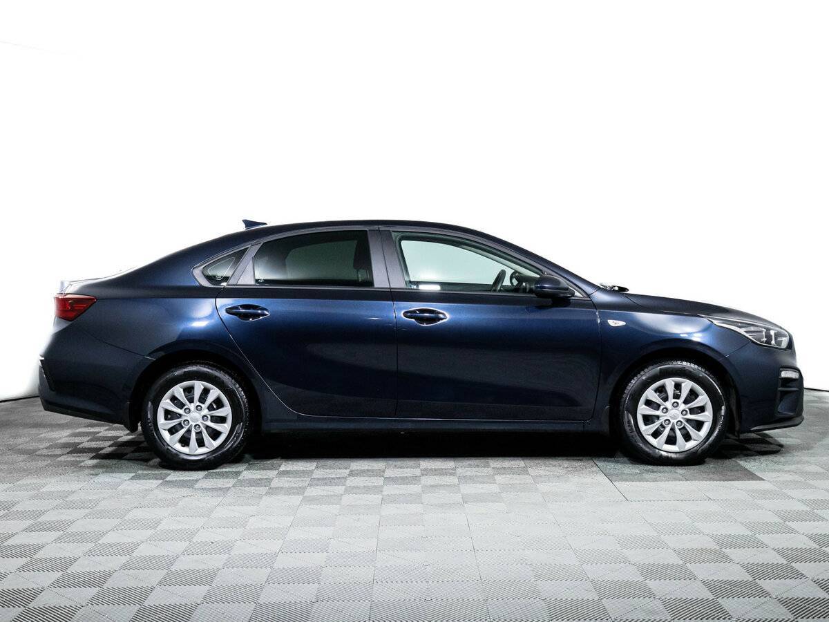 Kia Cerato с пробегом — 2021 год. Фото: #3