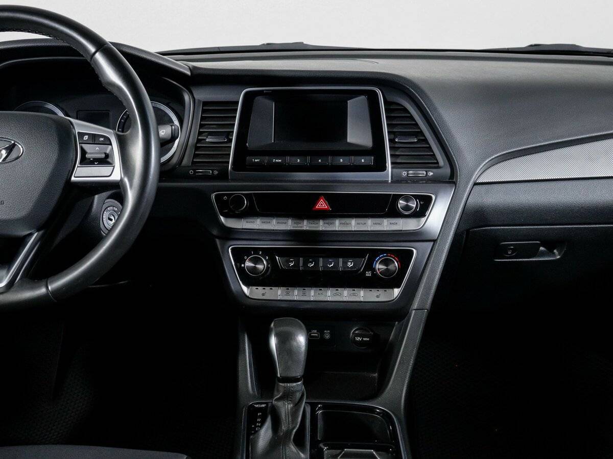 Hyundai Sonata с пробегом — 2019 год. Фото: #12