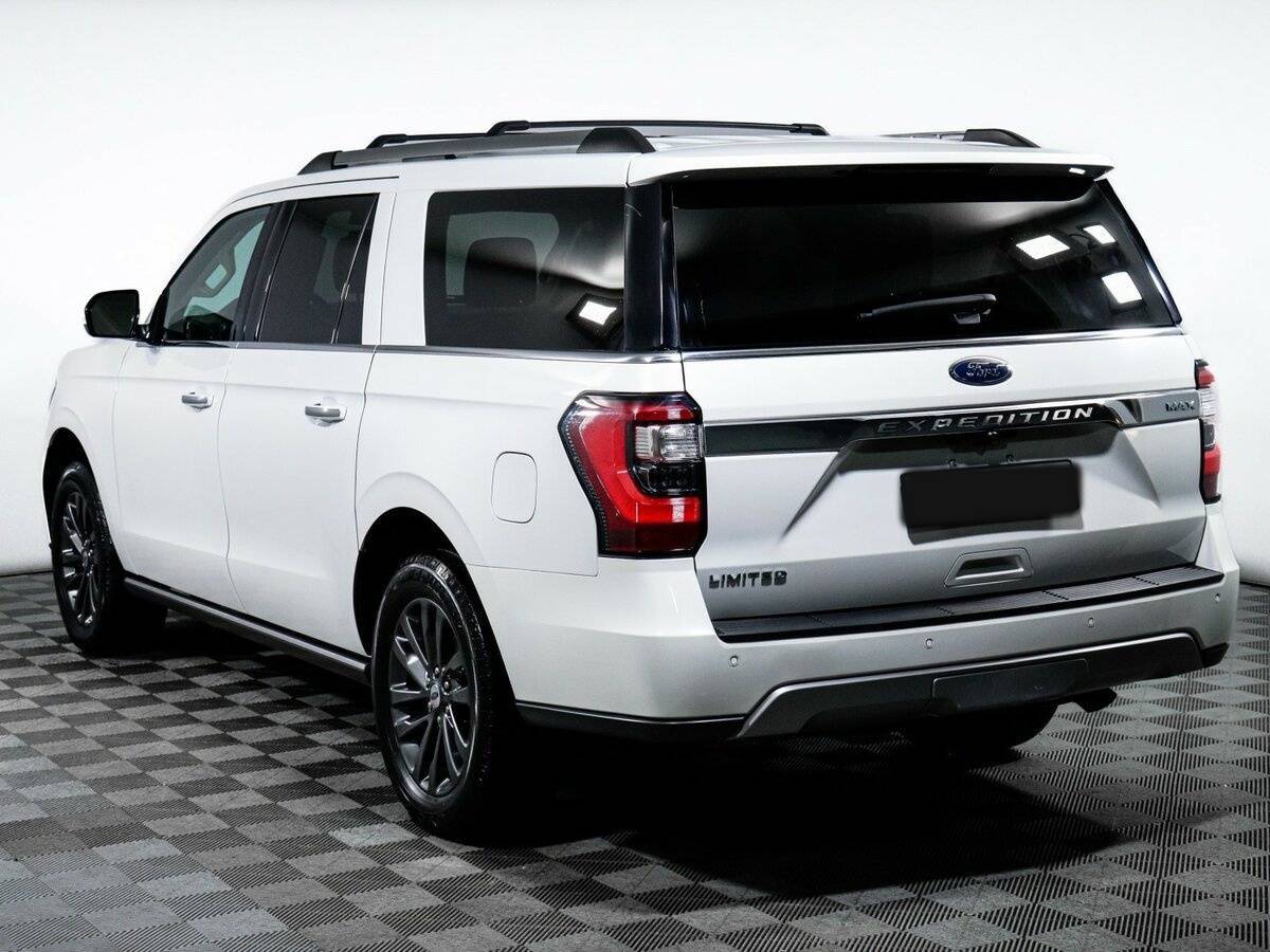 Ford Expedition с пробегом — 2021 год. Фото: #6