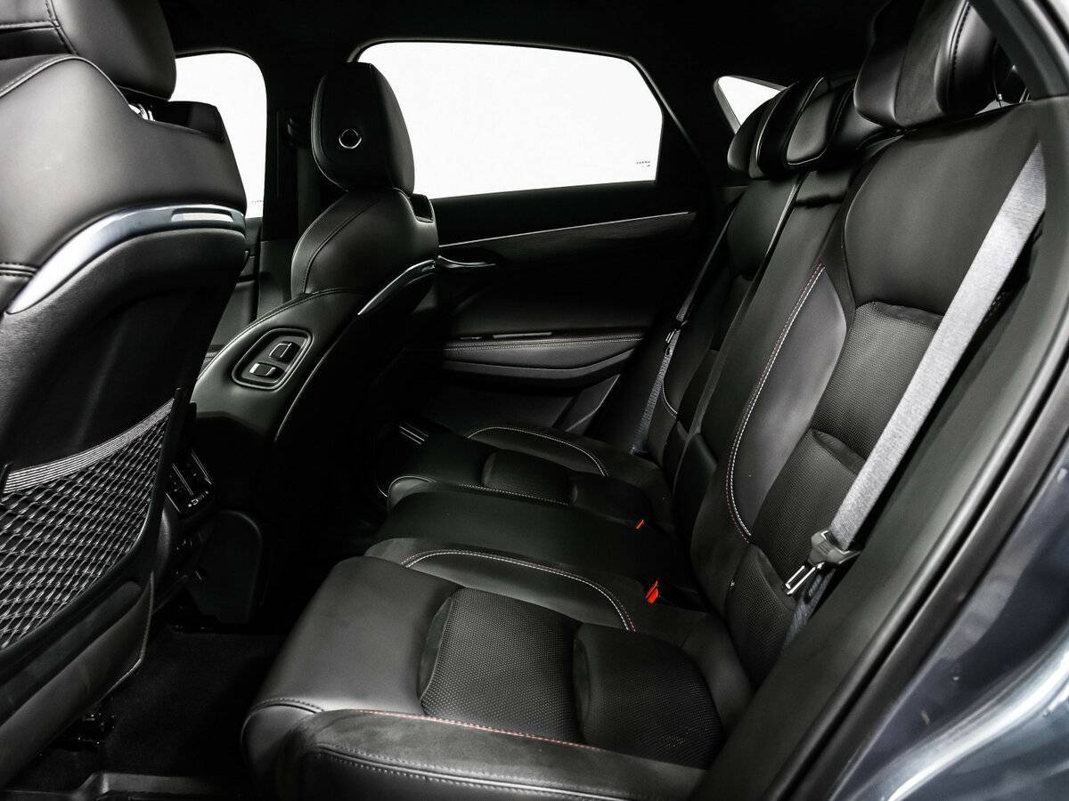 Geely Tugella с пробегом — 2022 год. Фото: #12