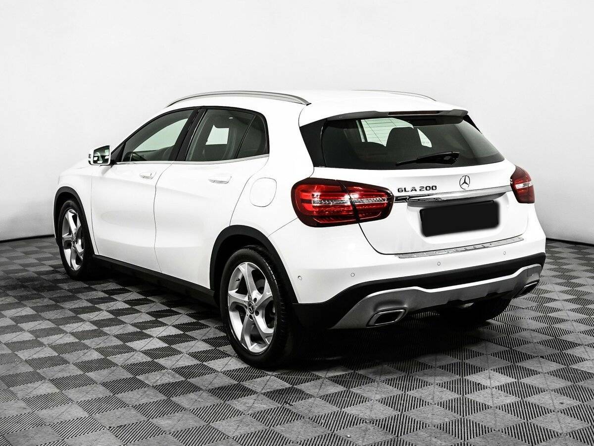 Mercedes-Benz GLA с пробегом — 2019 год. Фото: #6