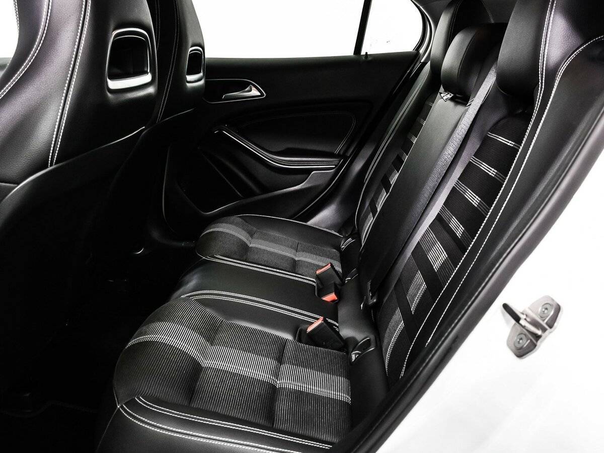 Mercedes-Benz GLA с пробегом — 2019 год. Фото: #11