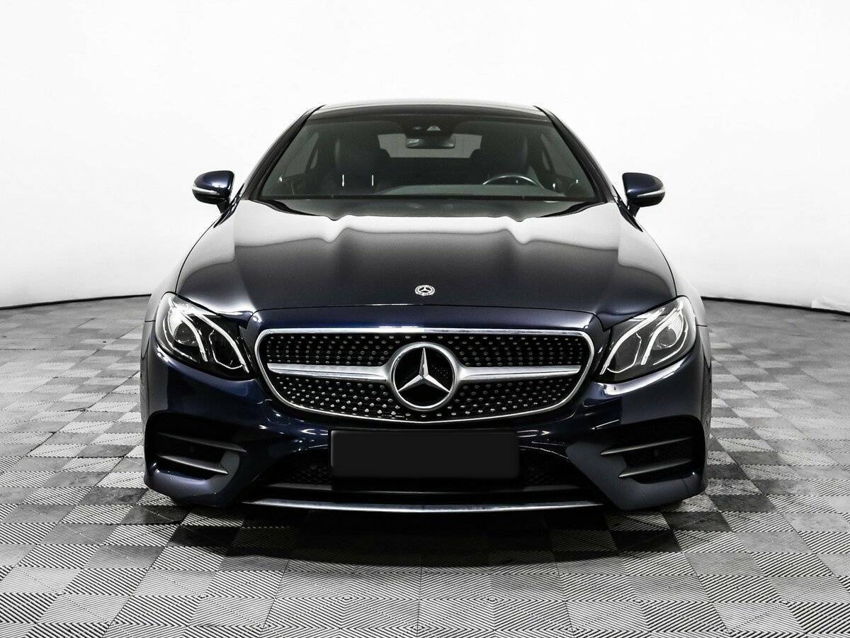 Mercedes-Benz E-Класс с пробегом — 2017 год. Фото: #1