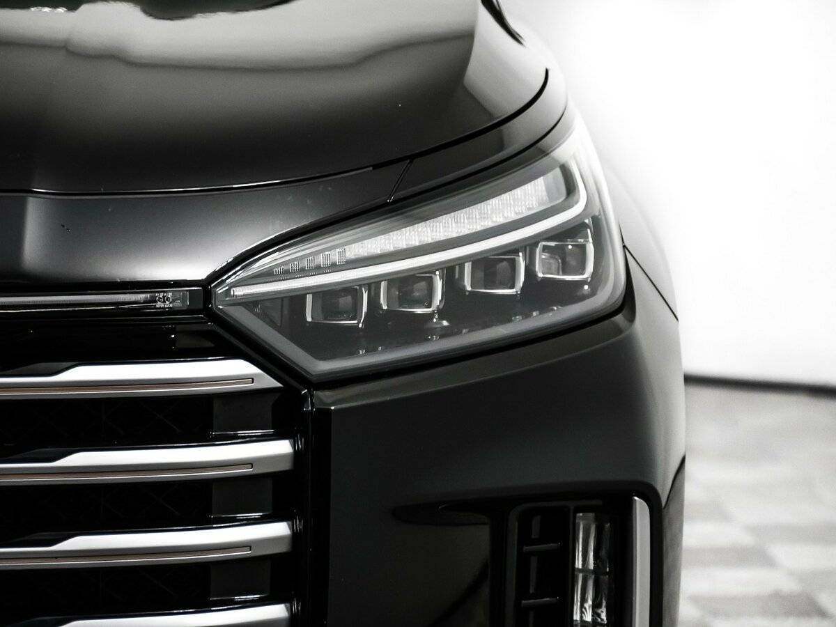 EXEED VX с пробегом — 2023 год. Фото: #17