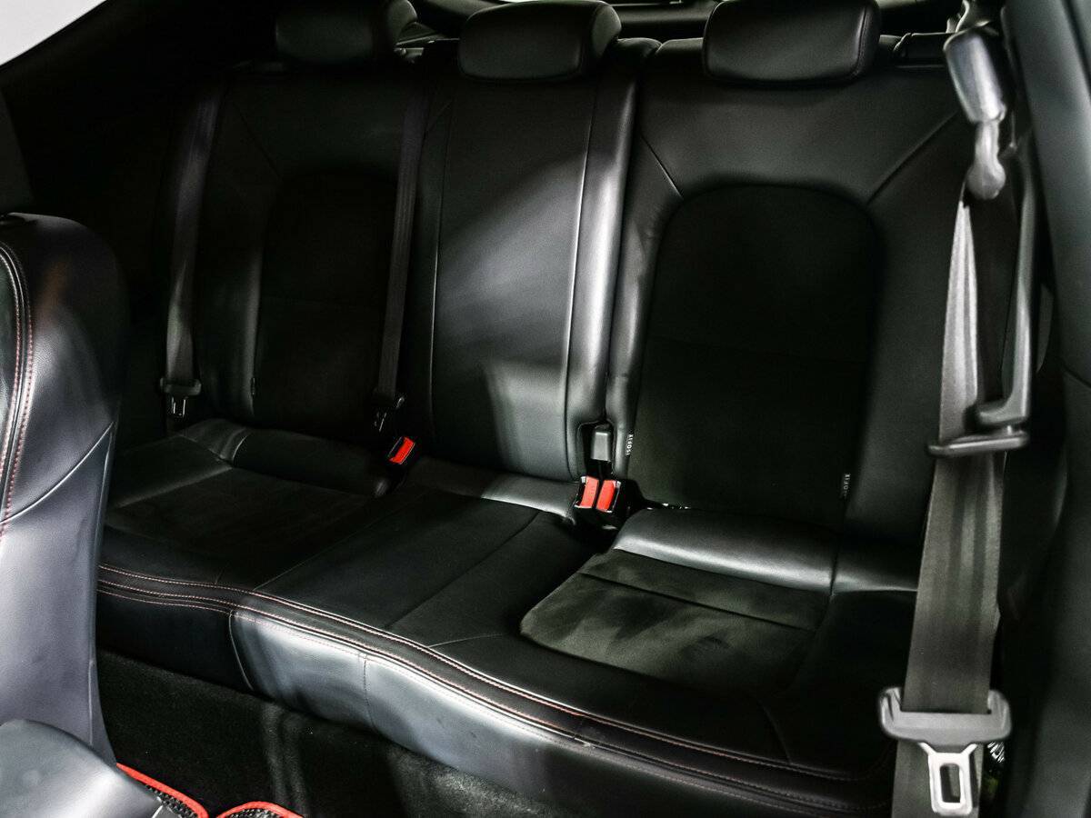 Kia Ceed GT с пробегом — 2015 год. Фото: #10