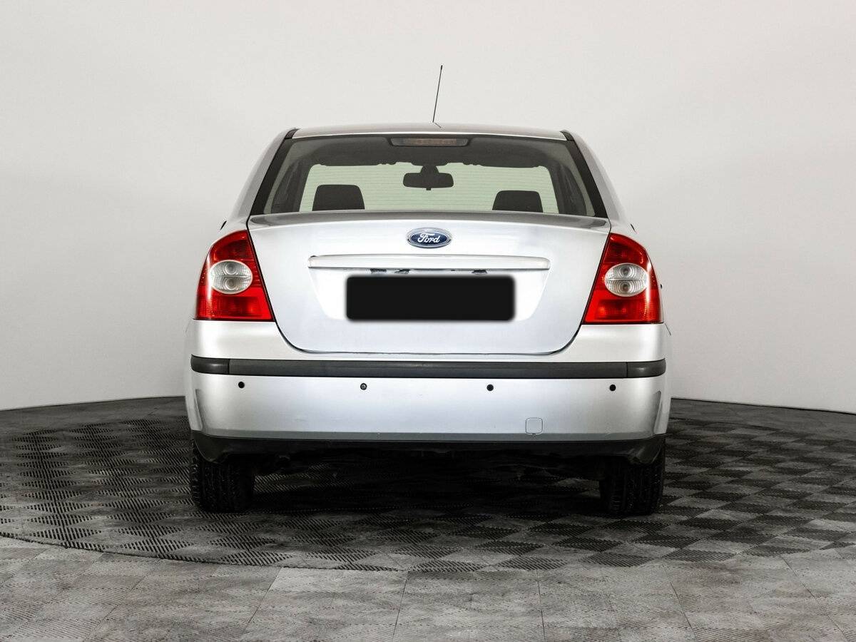 Ford Focus с пробегом — 2007 год. Фото: #5