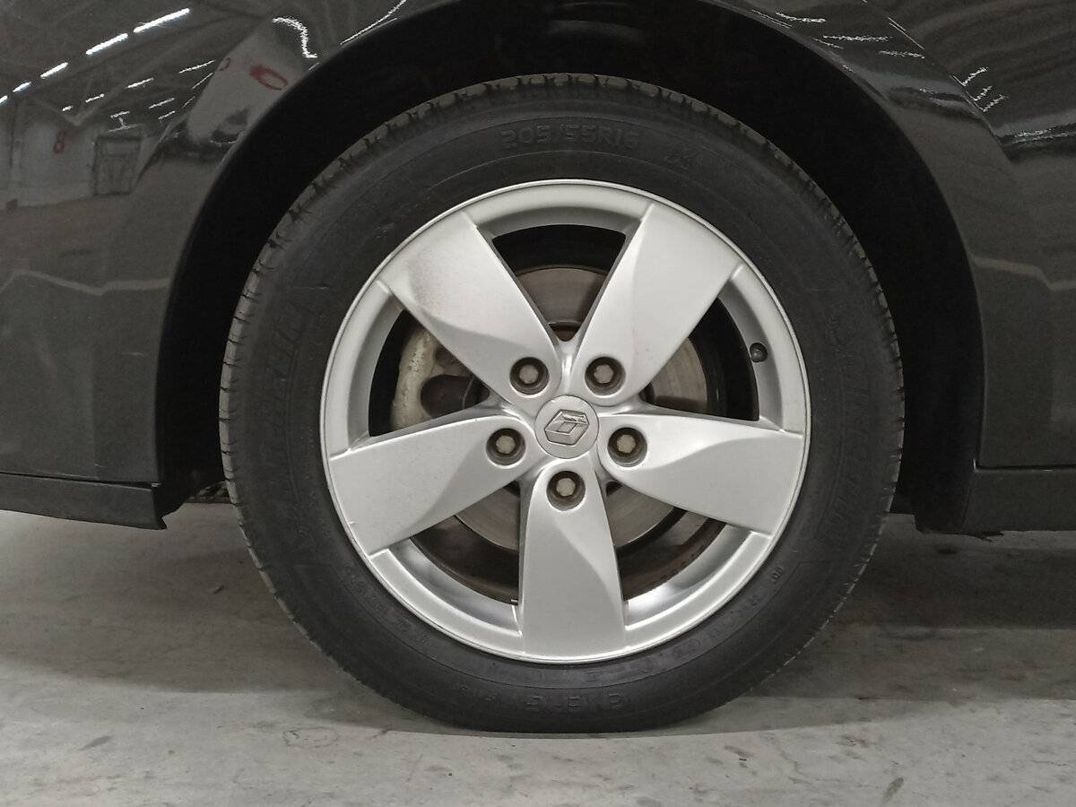 Renault Megane с пробегом — 2009 год. Фото: #17