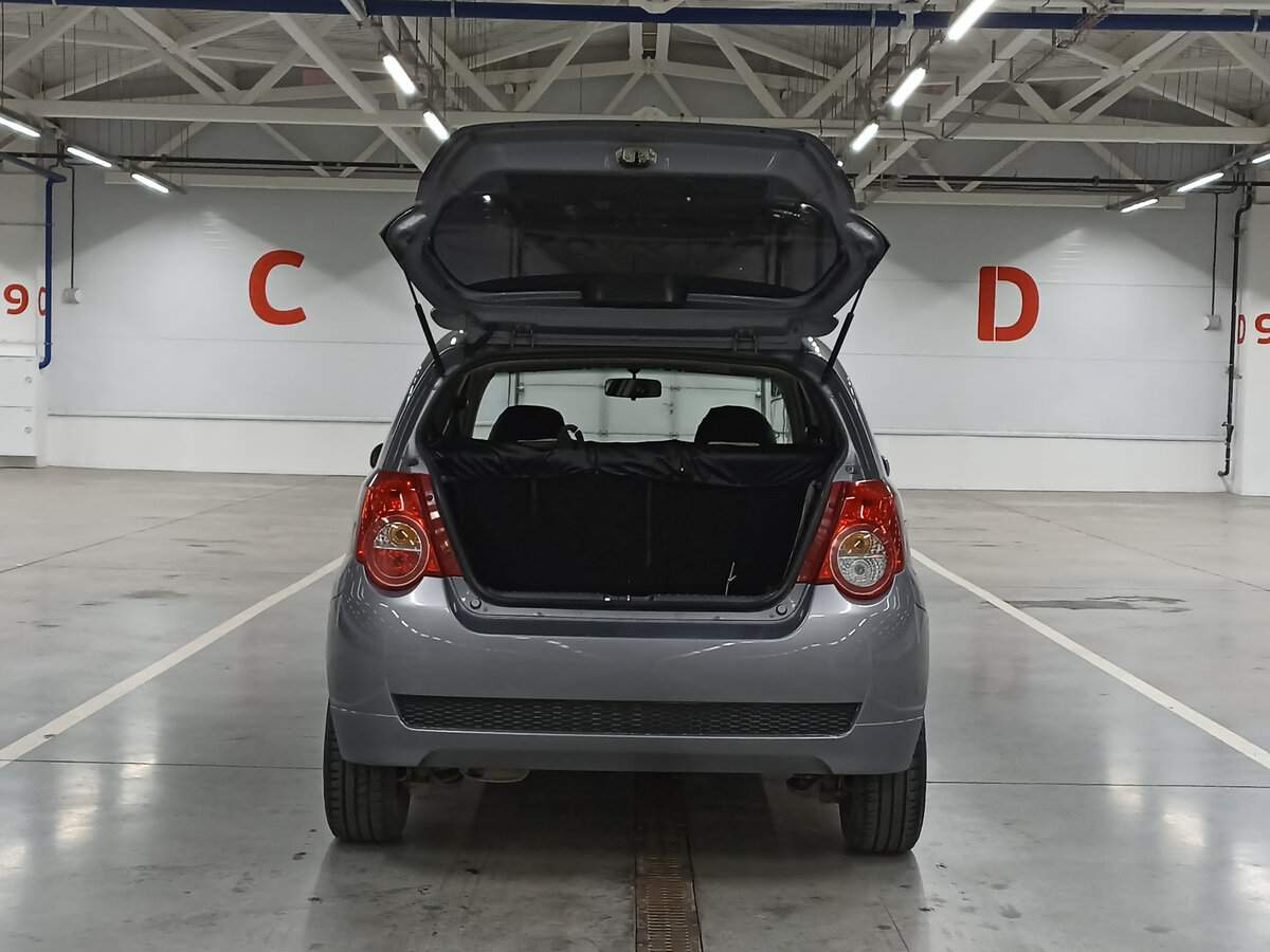 Chevrolet Aveo с пробегом — 2008 год. Фото: #9