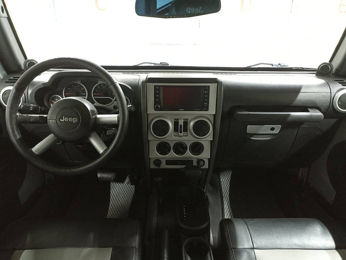 Jeep Wrangler с пробегом — 2008 год. Фото: #13