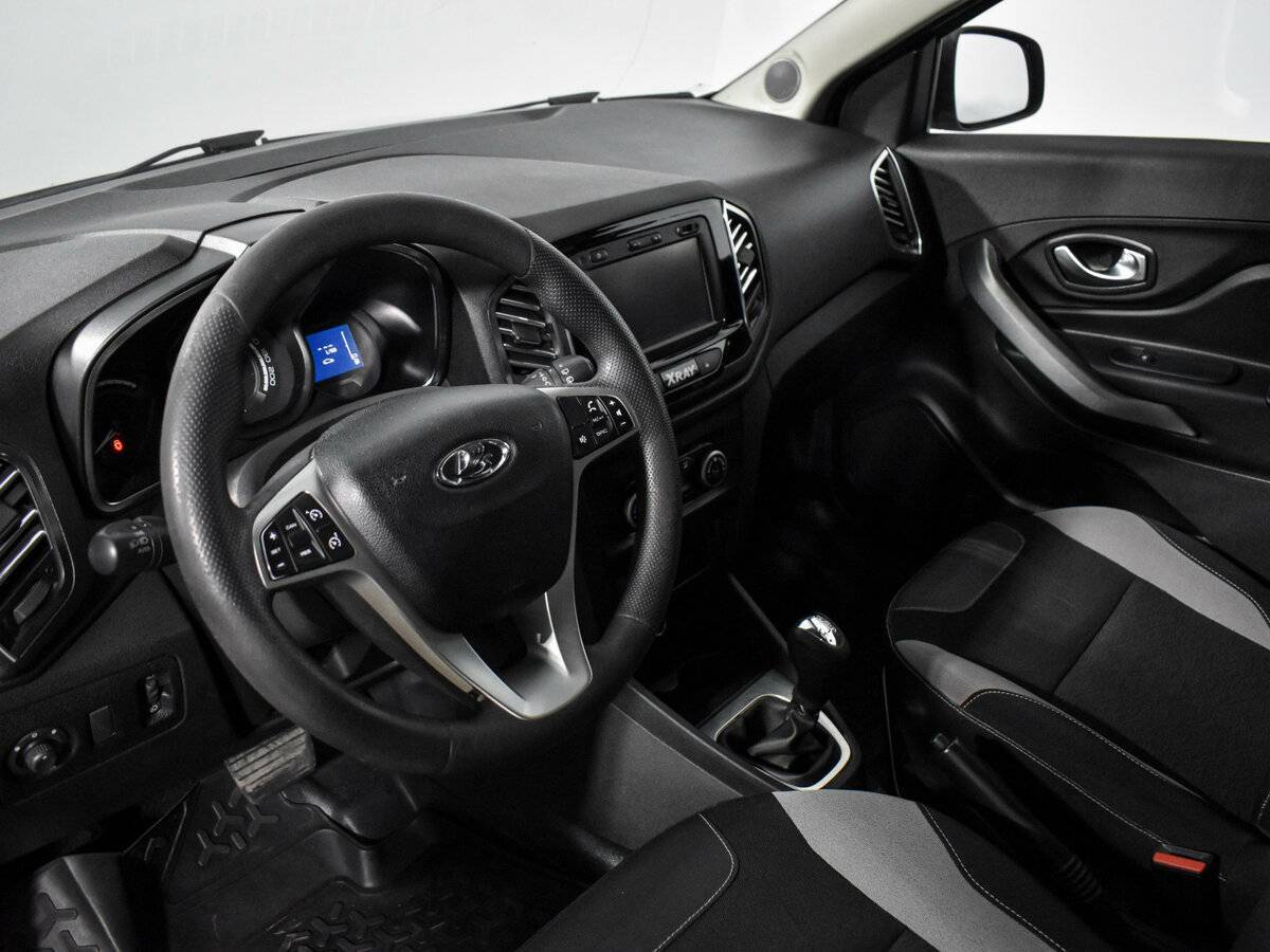 Lada (ВАЗ) XRAY с пробегом — 2016 год. Фото: #8