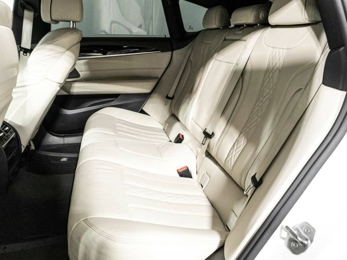 BMW 6 серии с пробегом — 2019 год. Фото: #9
