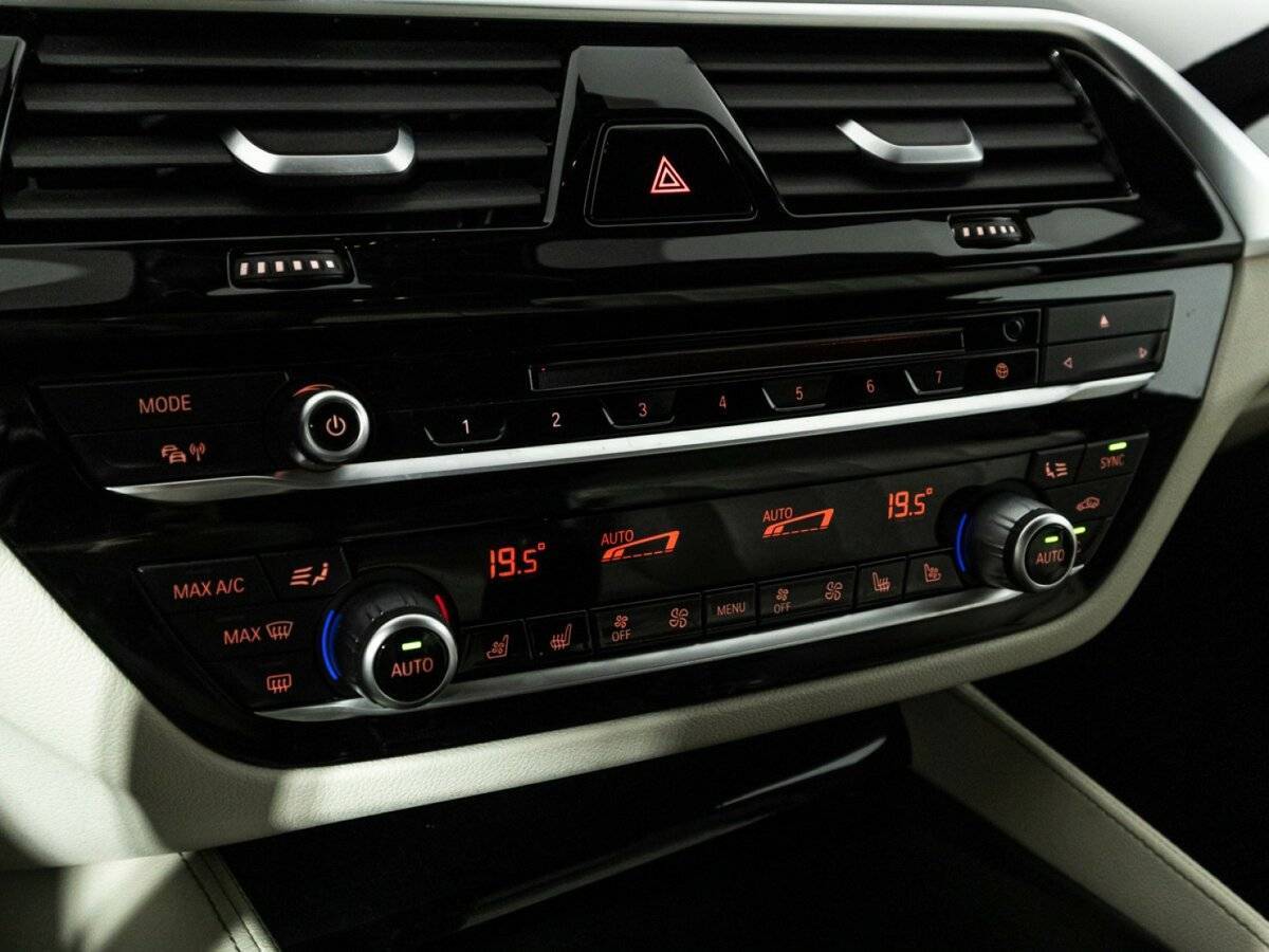 BMW 6 серии с пробегом — 2019 год. Фото: #22