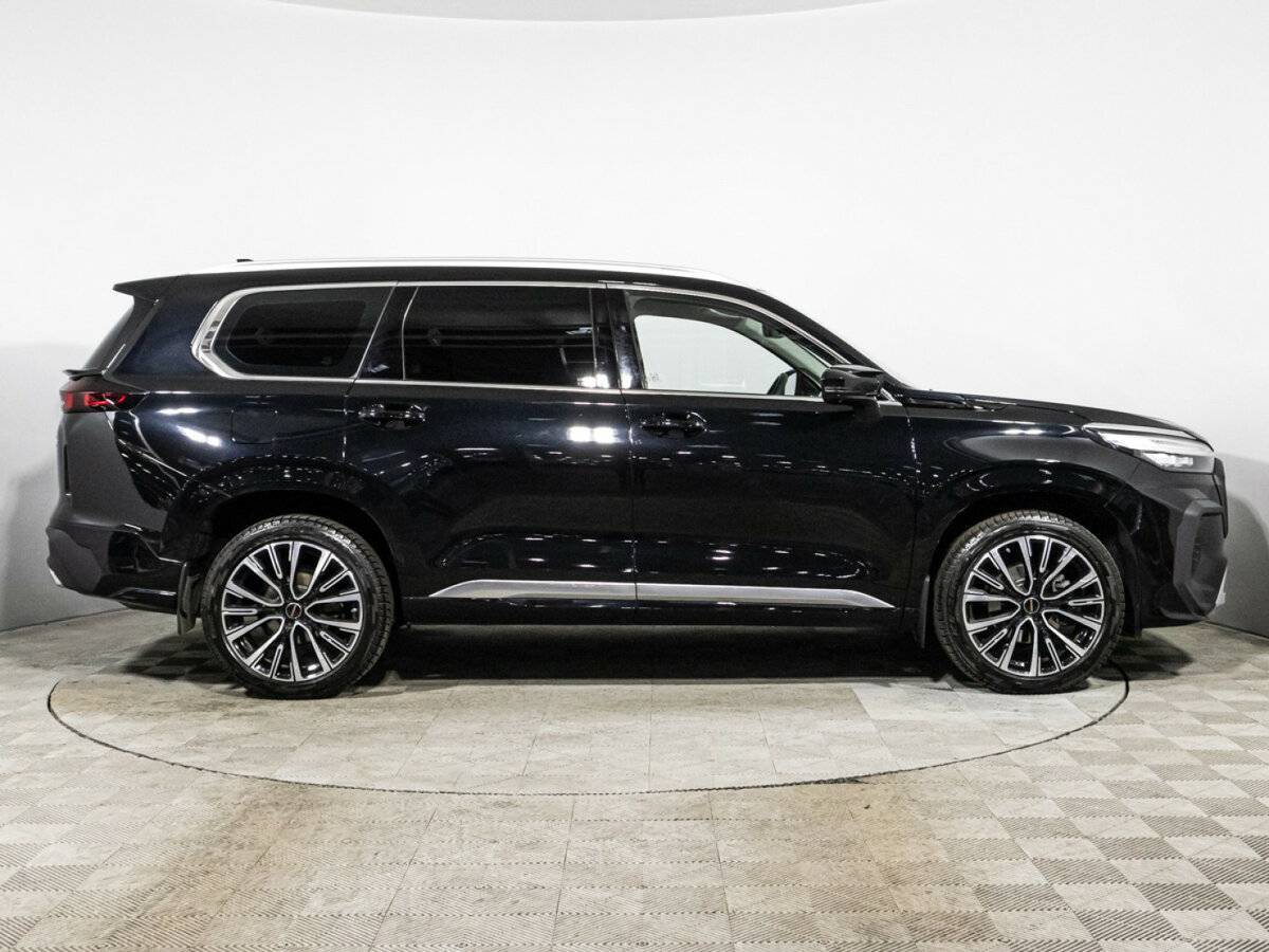 EXEED VX с пробегом — 2023 год. Фото: #3