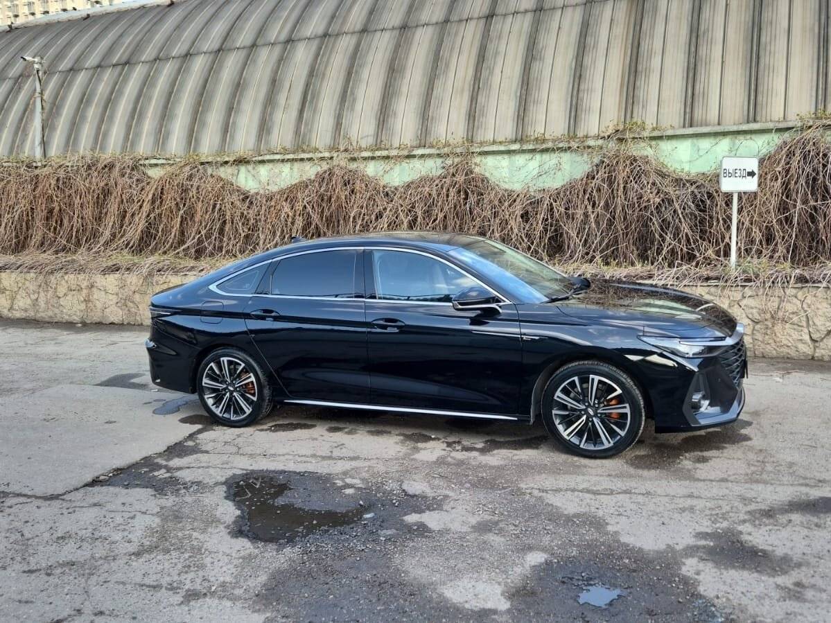 Chery Arrizo 8 с пробегом — 2023 год. Фото: #7