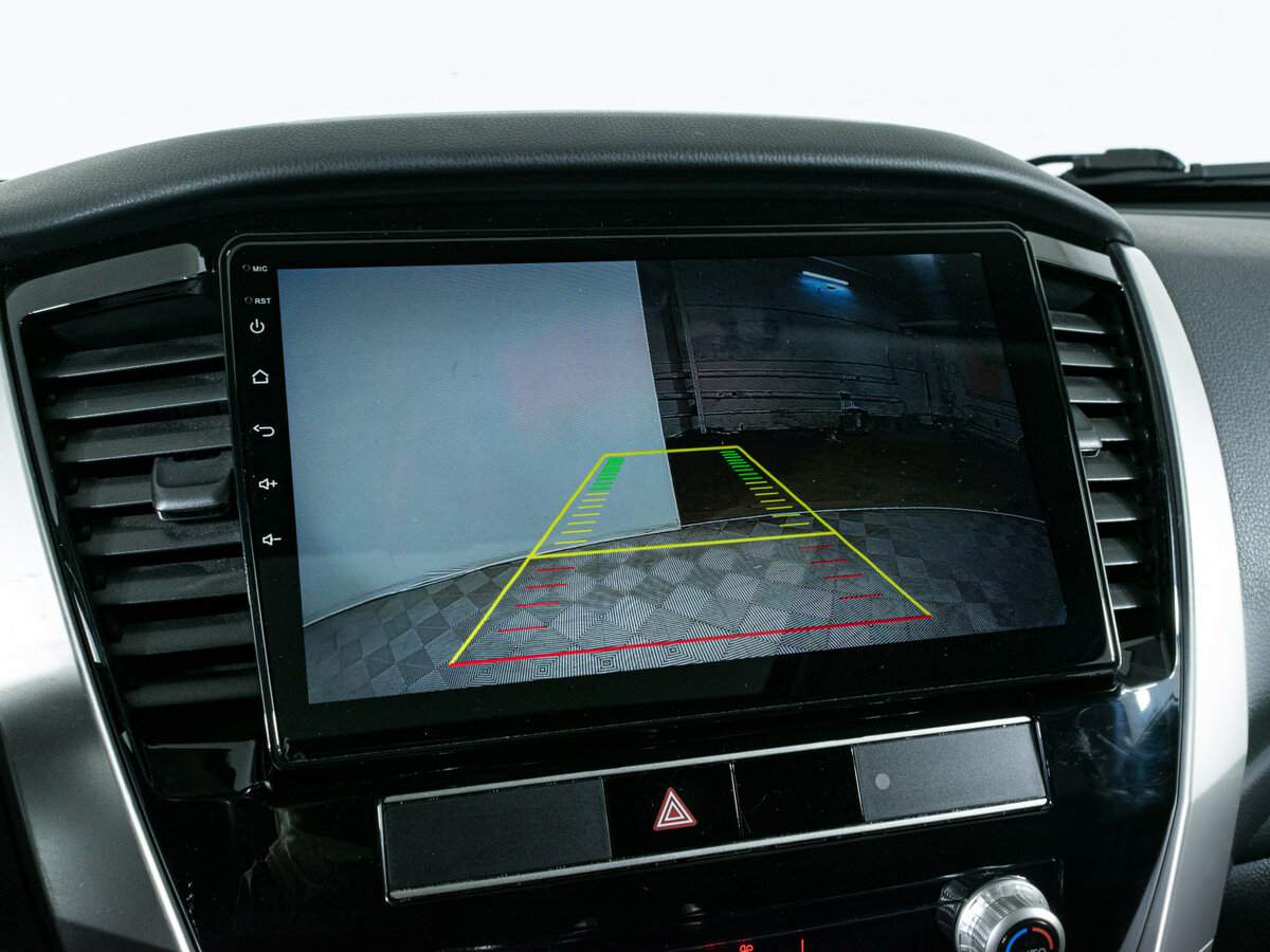 Mitsubishi Pajero Sport с пробегом — 2020 год. Фото: #14