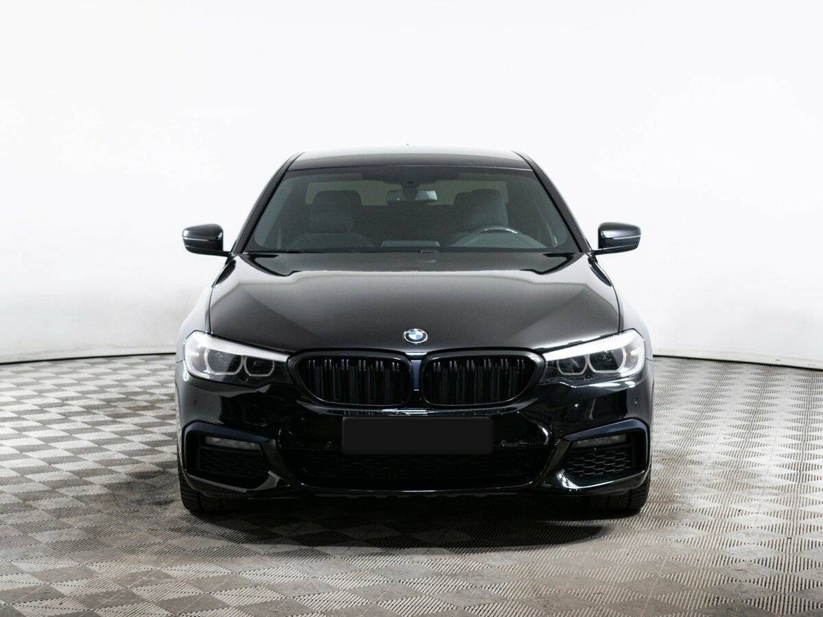 BMW 5 серии с пробегом — 2019 год. Фото: #1