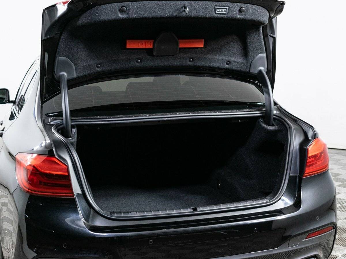 BMW 5 серии с пробегом — 2019 год. Фото: #8