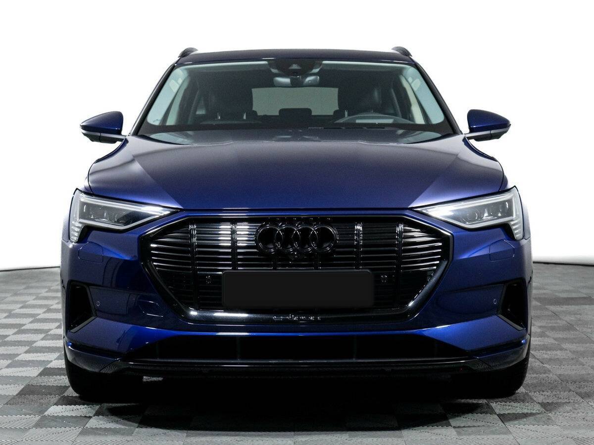 Audi e-tron Sportback с пробегом — 2022 год. Фото: #1
