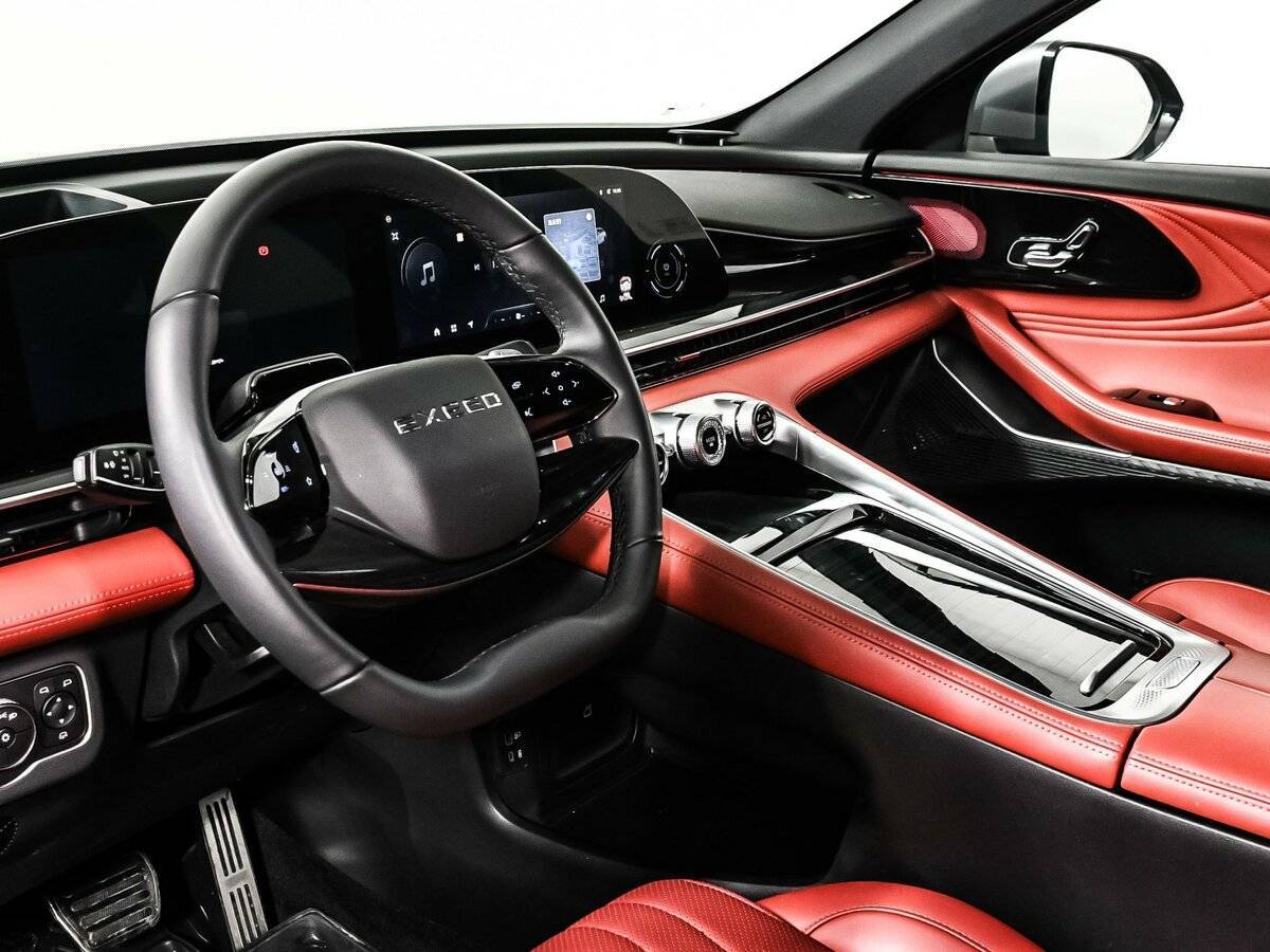 EXEED RX с пробегом — 2023 год. Фото: #11