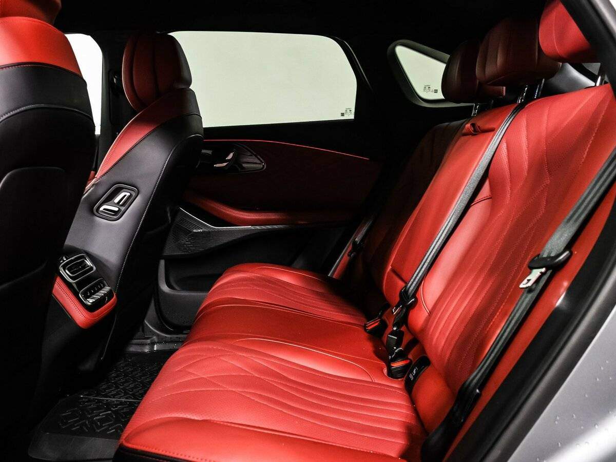 EXEED RX с пробегом — 2023 год. Фото: #12