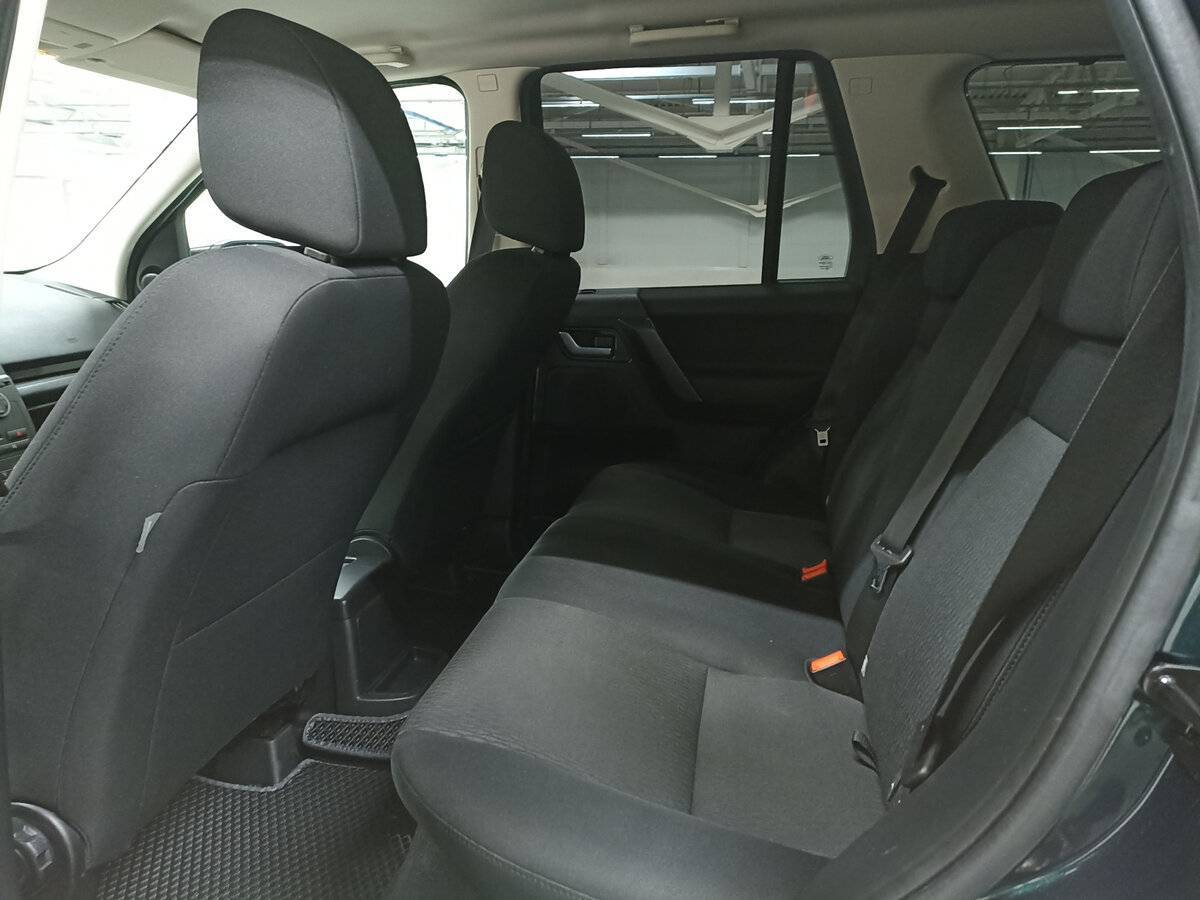 Land Rover Freelander с пробегом — 2012 год. Фото: #11