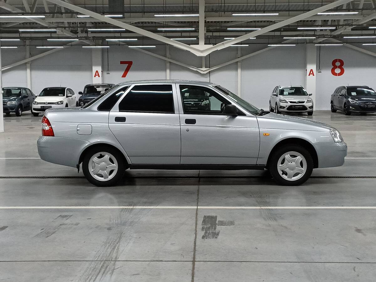 Lada (ВАЗ) Priora с пробегом — 2007 год. Фото: #3