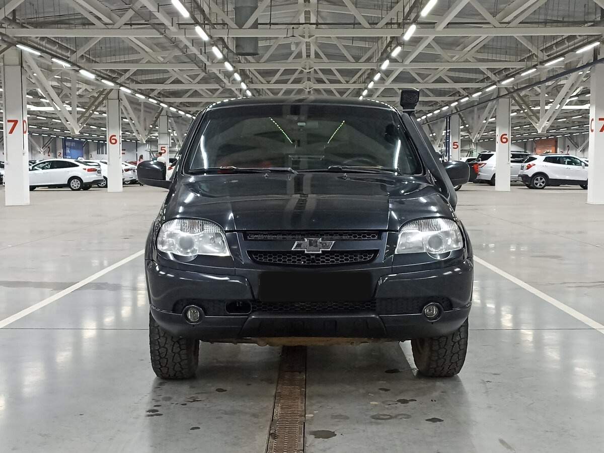 Chevrolet Niva с пробегом — 2018 год. Фото: #1