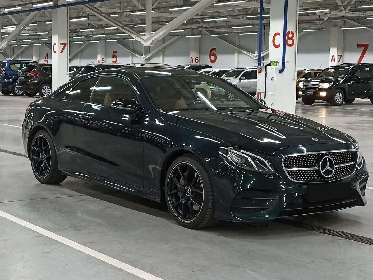 Mercedes-Benz E-Класс с пробегом — 2019 год. Фото: #2