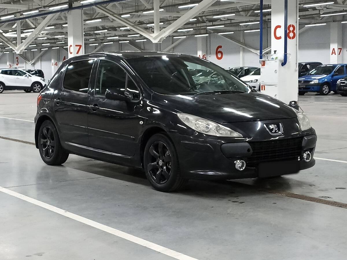 Peugeot 307 с пробегом — 2006 год. Фото: #2