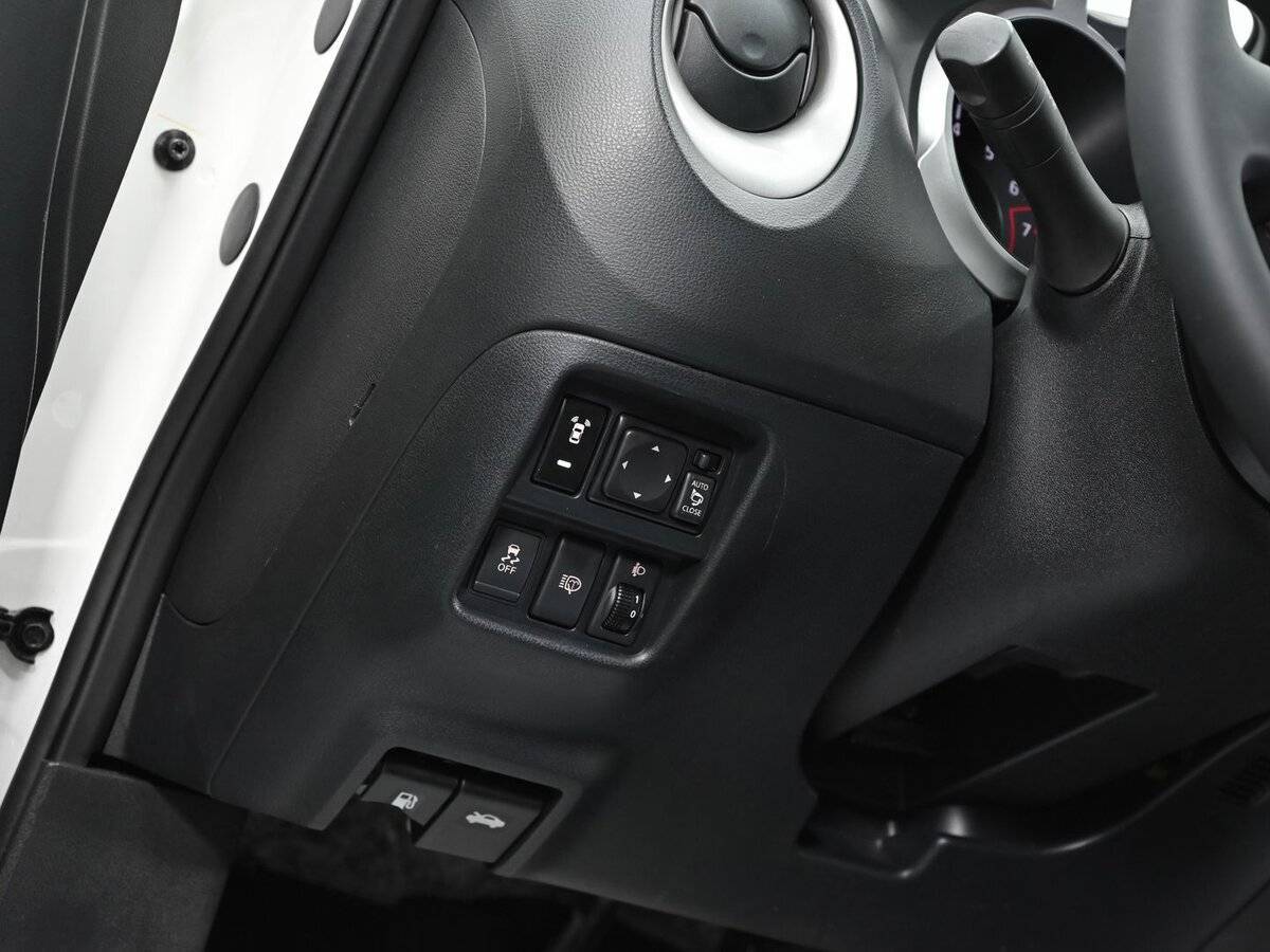 Nissan Juke с пробегом — 2011 год. Фото: #8