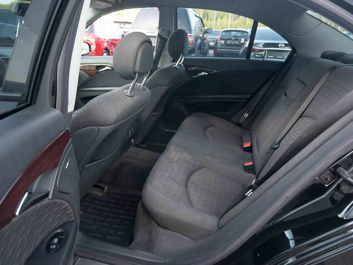 Mercedes-Benz E-Класс с пробегом — 2004 год. Фото: #8