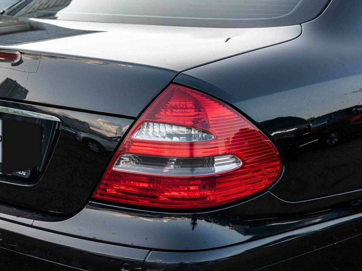Mercedes-Benz E-Класс с пробегом — 2004 год. Фото: #22