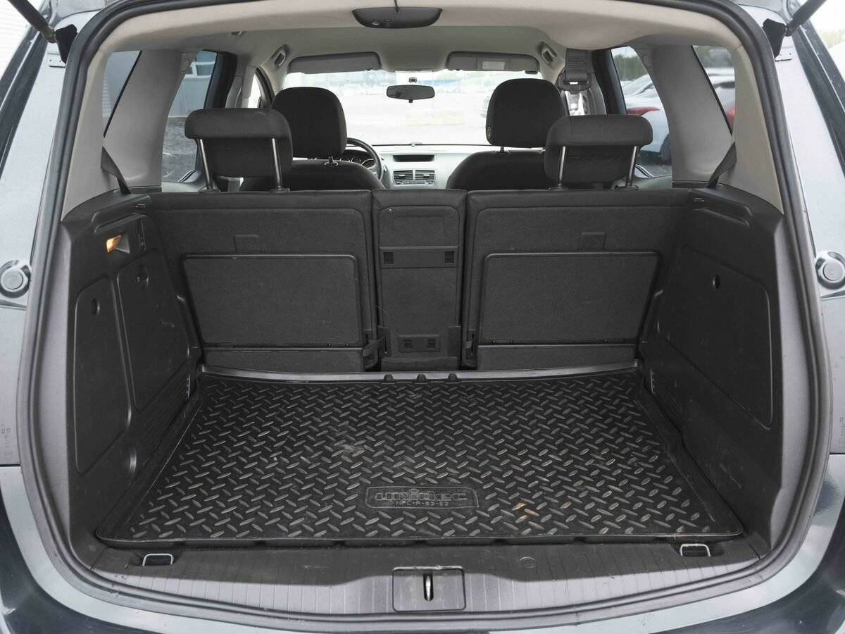 Opel Meriva с пробегом — 2012 год. Фото: #19