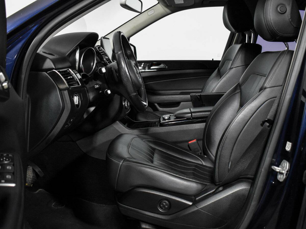 Mercedes-Benz GLE с пробегом — 2016 год. Фото: #9