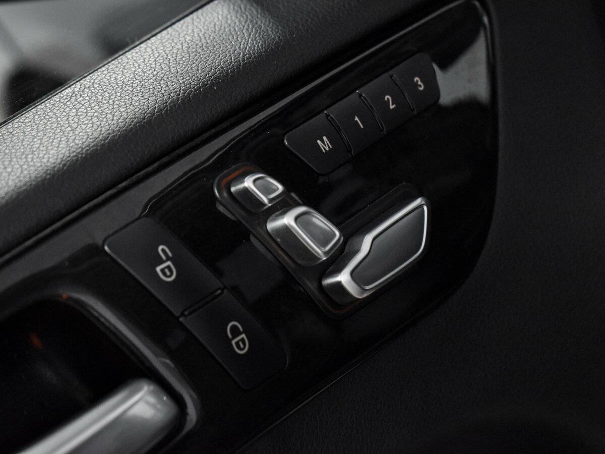 Mercedes-Benz GLE с пробегом — 2016 год. Фото: #10