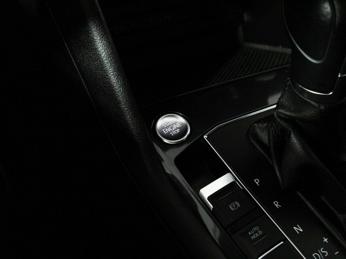 Volkswagen Tiguan с пробегом — 2018 год. Фото: #24