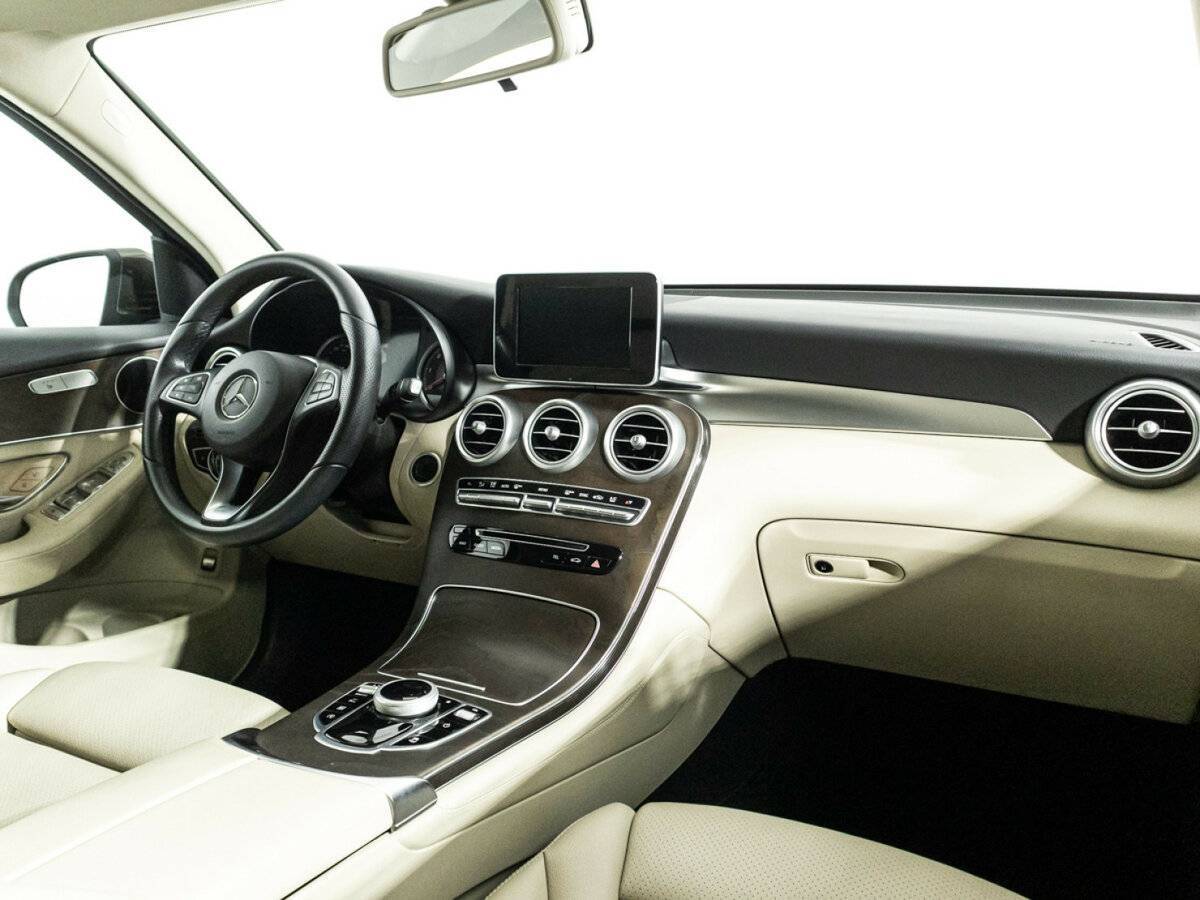 Mercedes-Benz GLC с пробегом — 2016 год. Фото: #8