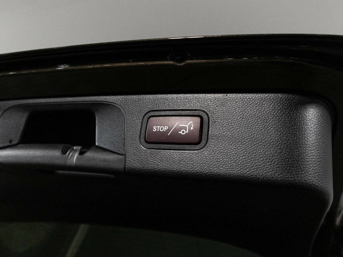 Mercedes-Benz GLC с пробегом — 2016 год. Фото: #15