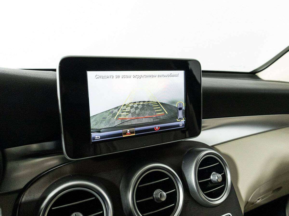 Mercedes-Benz GLC с пробегом — 2016 год. Фото: #16