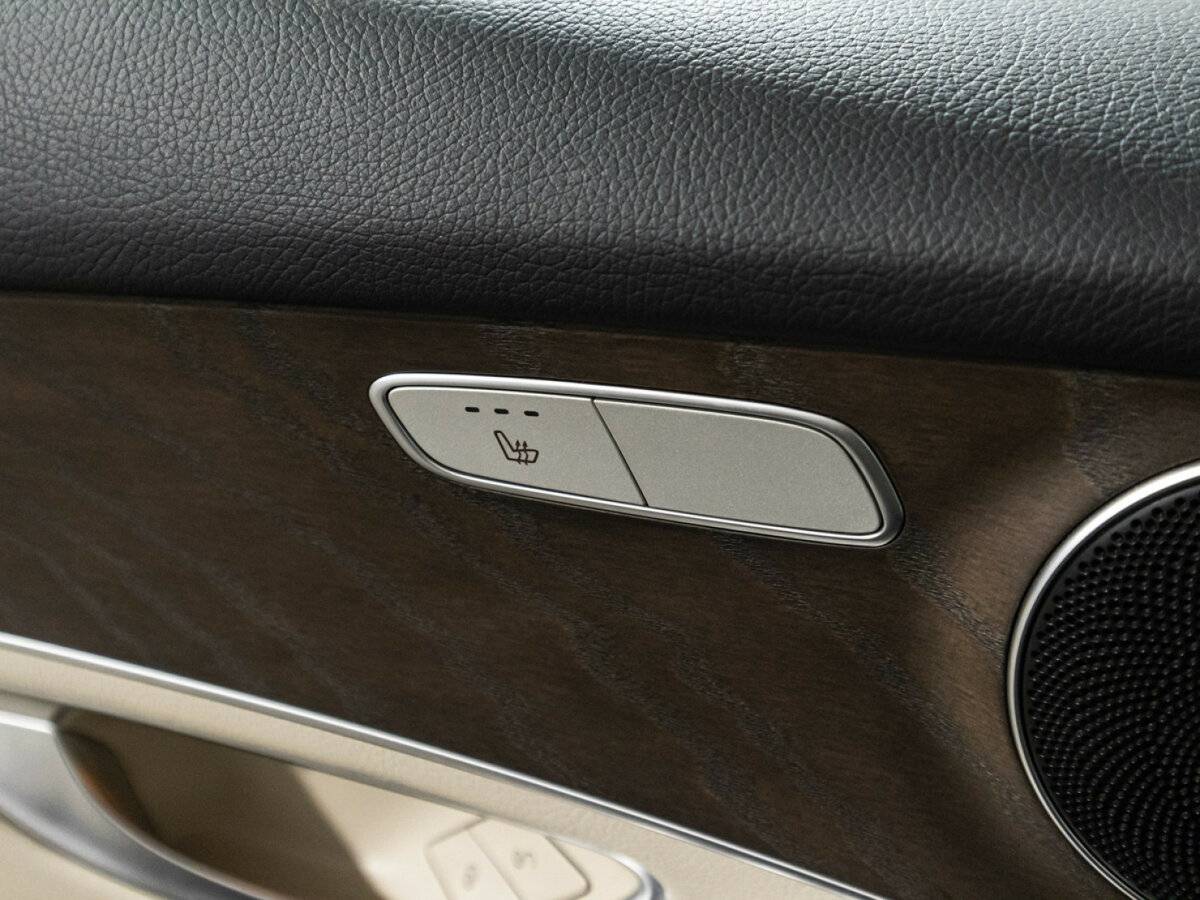 Mercedes-Benz GLC с пробегом — 2016 год. Фото: #19