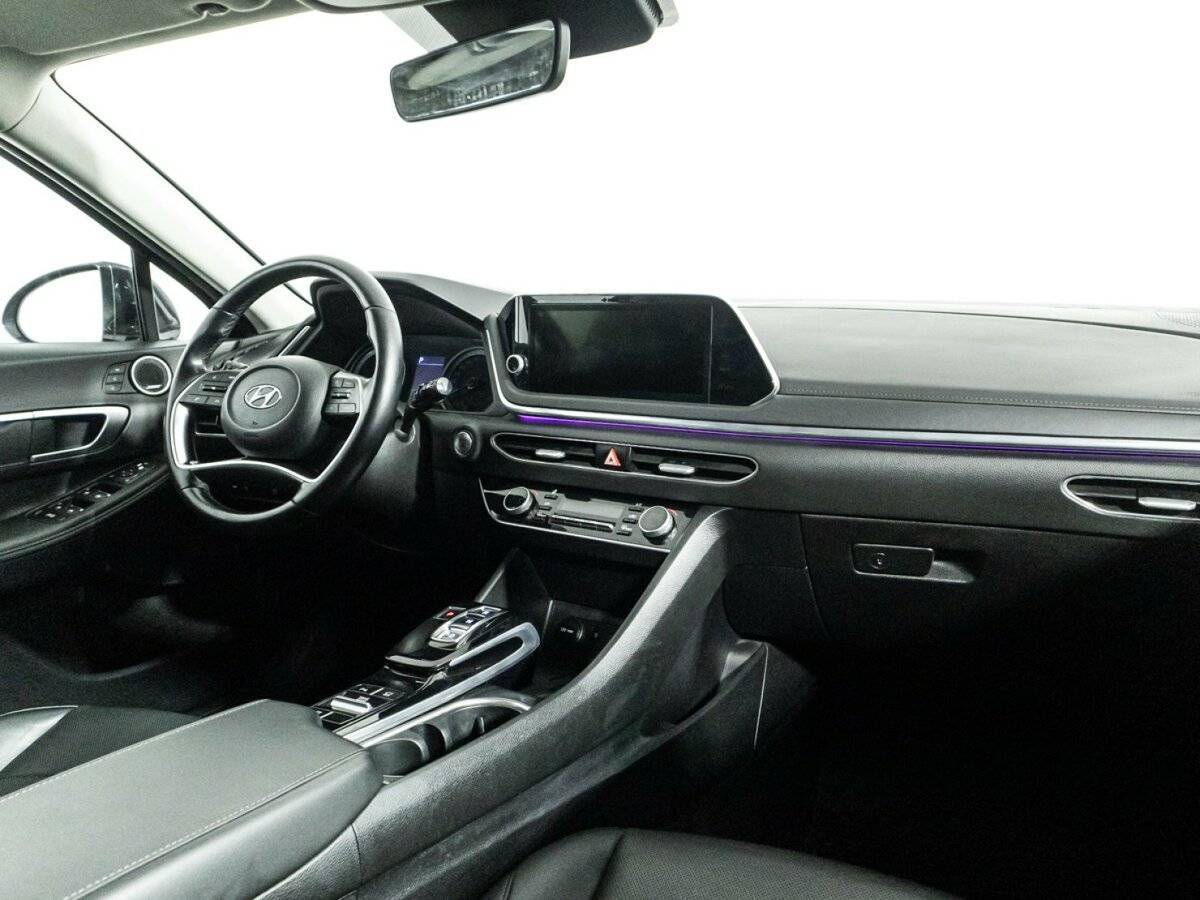 Hyundai Sonata с пробегом — 2020 год. Фото: #8