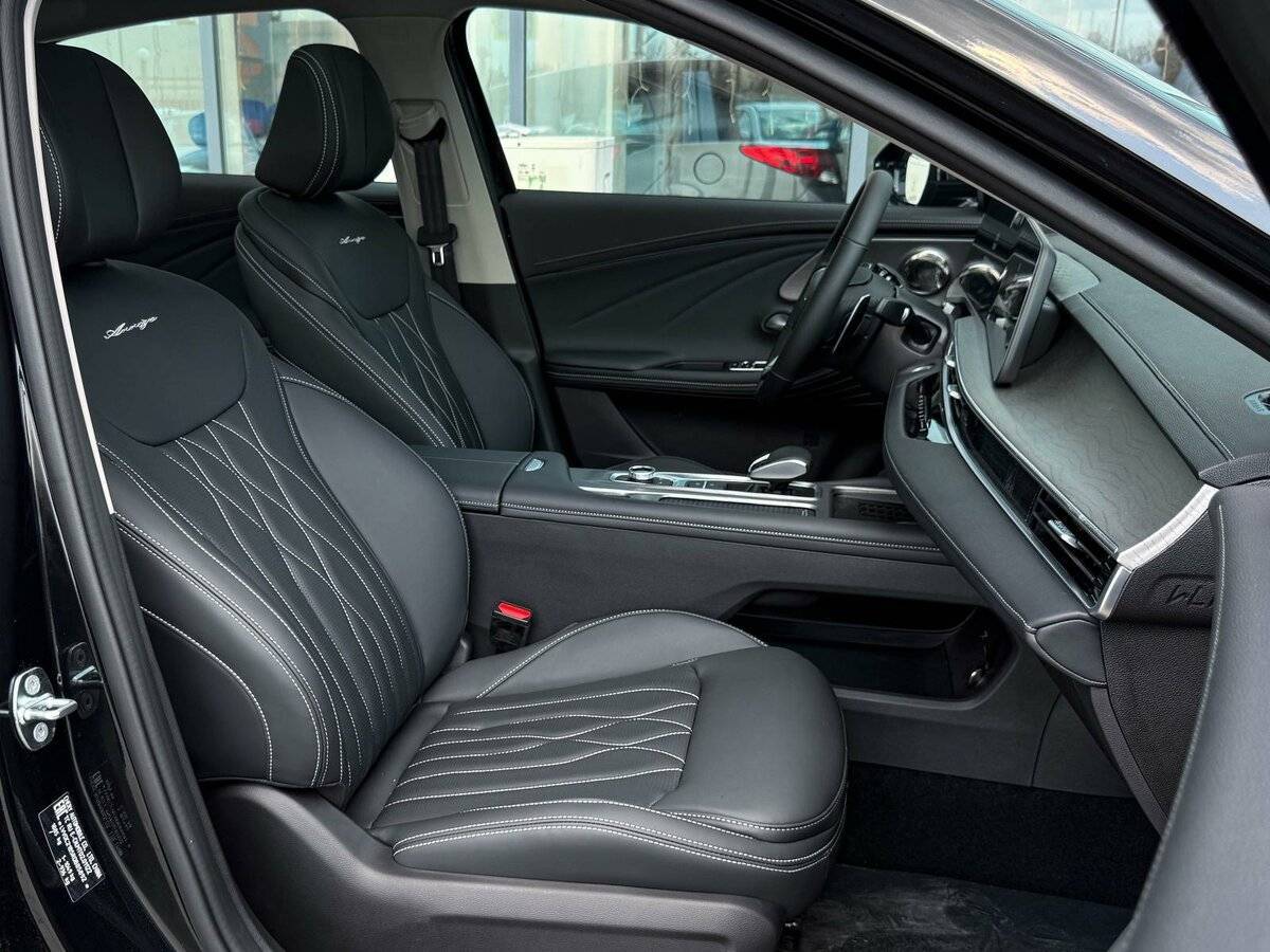 Chery Arrizo 8 с пробегом — 2024 год. Фото: #10