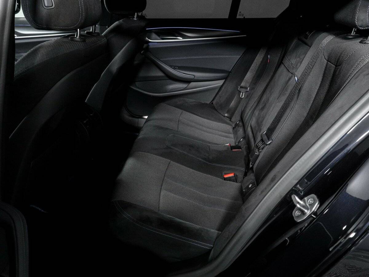 BMW 5 серии с пробегом — 2020 год. Фото: #9