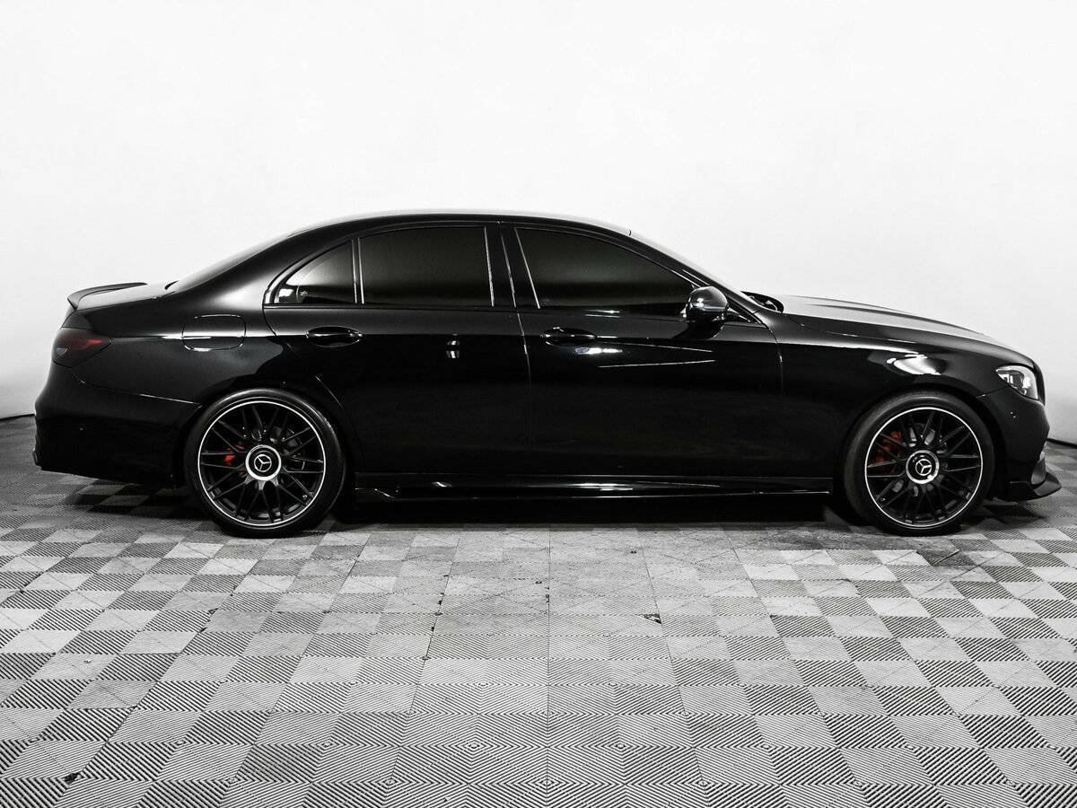 Mercedes-Benz E-Класс с пробегом — 2021 год. Фото: #3