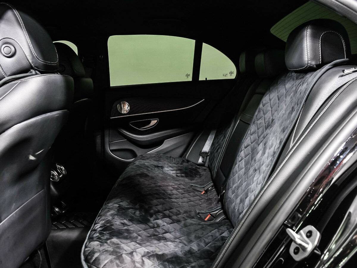 Mercedes-Benz E-Класс с пробегом — 2021 год. Фото: #12