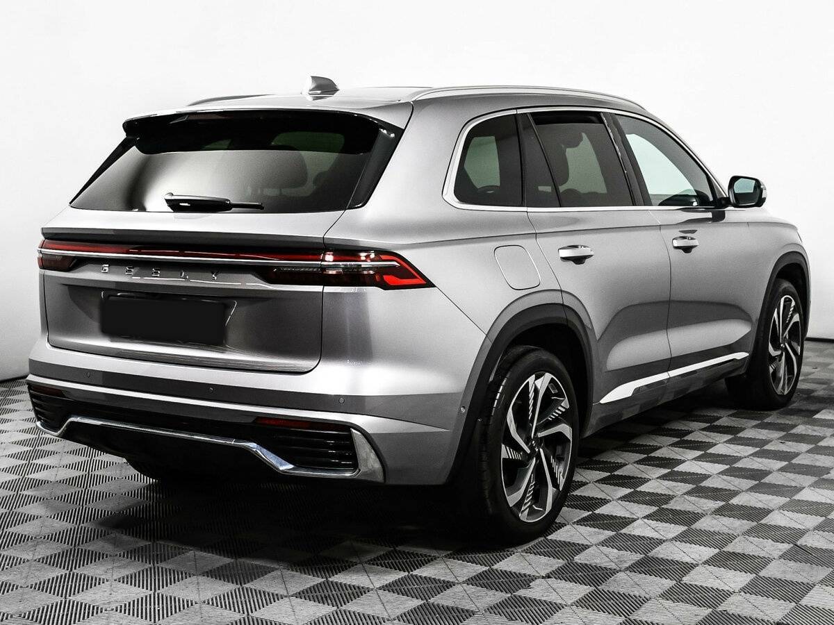 Geely Monjaro с пробегом — 2024 год. Фото: #4