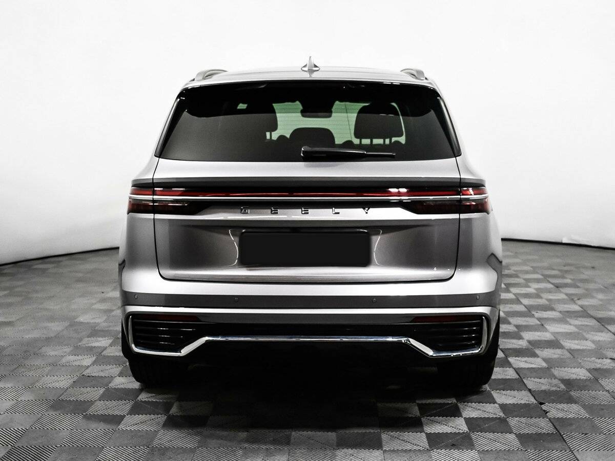 Geely Monjaro с пробегом — 2024 год. Фото: #5